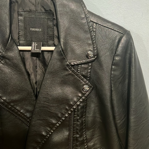 Leather Jacket - Picture 3 of 3
